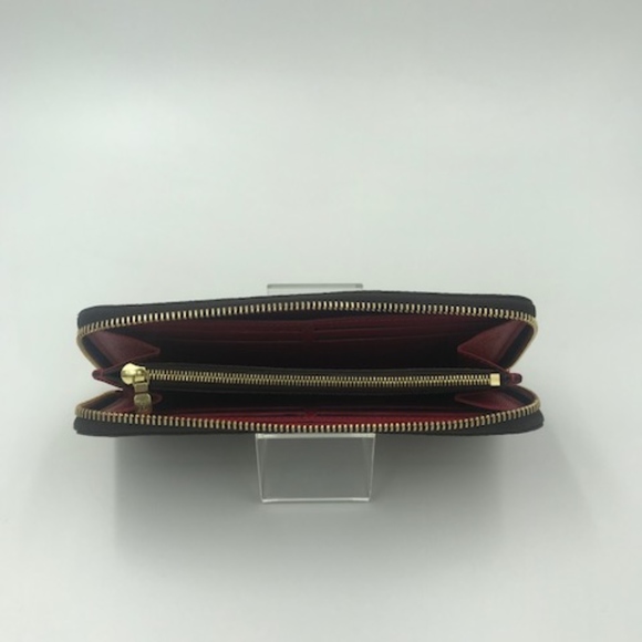 ❤️SOLD❤️Authentic Louis Vuitton  Clemence Wallet - Picture 6 of 8
